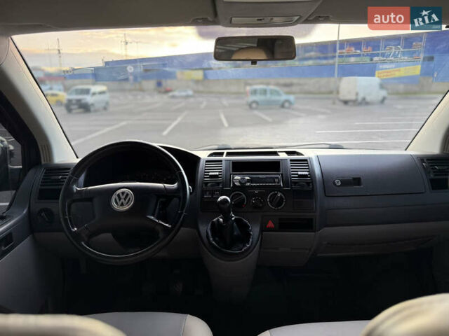 Синій Фольксваген Transporter, об'ємом двигуна 2.5 л та пробігом 285 тис. км за 9800 $, фото 22 на Automoto.ua