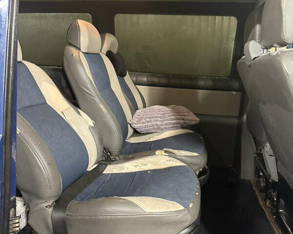 Синий Фольксваген Transporter, объемом двигателя 2.5 л и пробегом 318 тыс. км за 7000 $, фото 9 на Automoto.ua