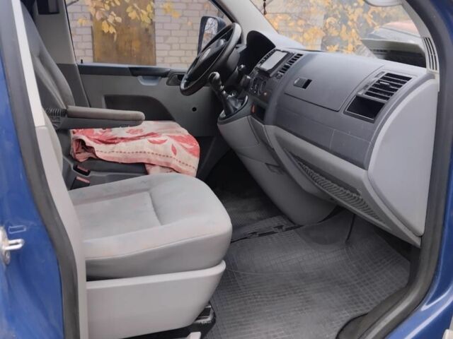 Синій Фольксваген Transporter, об'ємом двигуна 2.5 л та пробігом 310 тис. км за 6800 $, фото 2 на Automoto.ua