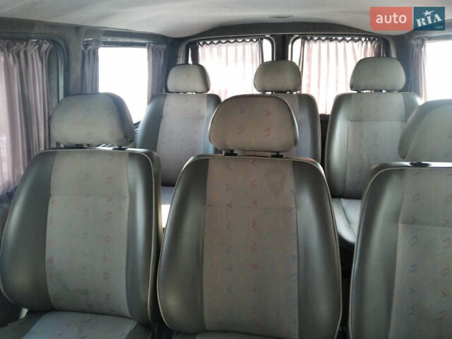 Синий Фольксваген Transporter, объемом двигателя 2.5 л и пробегом 374 тыс. км за 8500 $, фото 5 на Automoto.ua