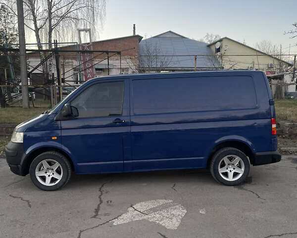Синий Фольксваген Transporter, объемом двигателя 1.9 л и пробегом 580 тыс. км за 6300 $, фото 1 на Automoto.ua
