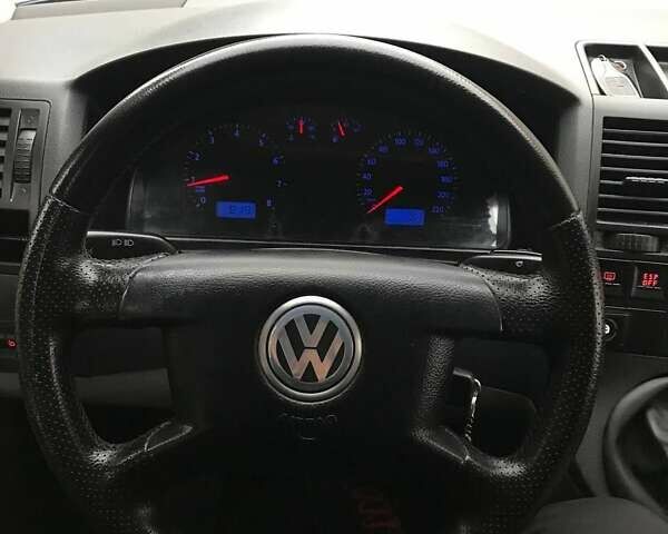 Синий Фольксваген Transporter, объемом двигателя 1.98 л и пробегом 312 тыс. км за 10500 $, фото 13 на Automoto.ua