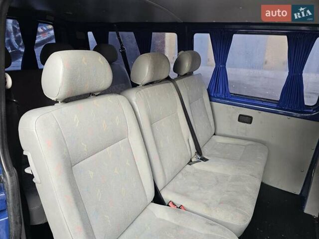 Синий Фольксваген Transporter, объемом двигателя 2.46 л и пробегом 366 тыс. км за 10700 $, фото 9 на Automoto.ua