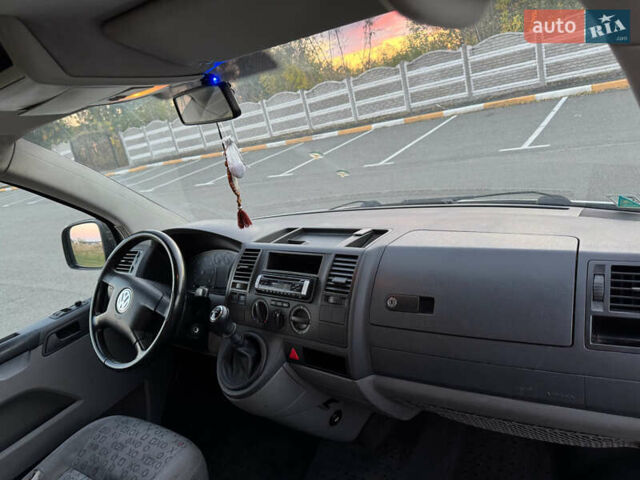 Синий Фольксваген Transporter, объемом двигателя 1.9 л и пробегом 325 тыс. км за 9000 $, фото 15 на Automoto.ua