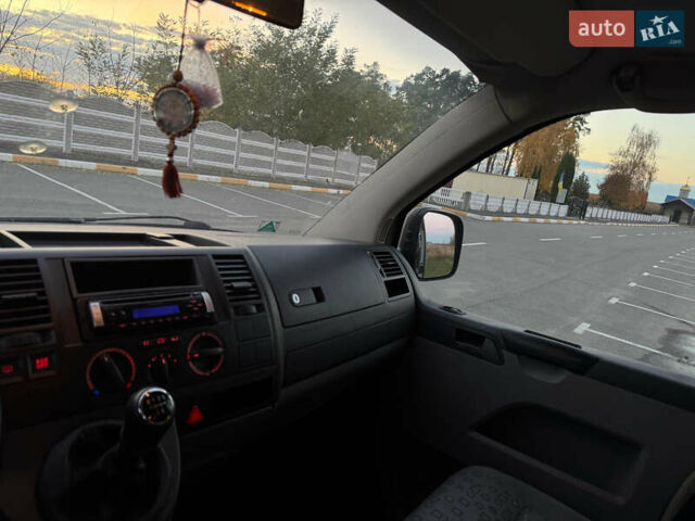 Синий Фольксваген Transporter, объемом двигателя 1.9 л и пробегом 325 тыс. км за 9000 $, фото 30 на Automoto.ua