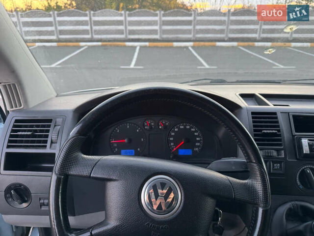 Синий Фольксваген Transporter, объемом двигателя 1.9 л и пробегом 325 тыс. км за 9000 $, фото 23 на Automoto.ua