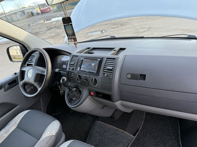 Синій Фольксваген Transporter, об'ємом двигуна 2.5 л та пробігом 320 тис. км за 8000 $, фото 6 на Automoto.ua