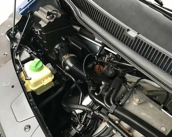 Синий Фольксваген Transporter, объемом двигателя 1.98 л и пробегом 312 тыс. км за 10500 $, фото 27 на Automoto.ua