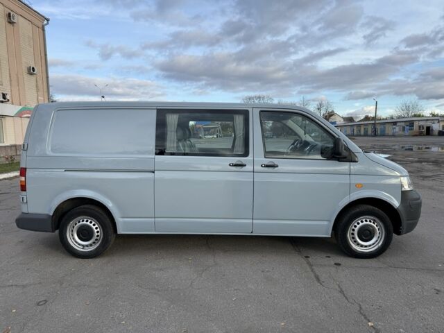 Синій Фольксваген Transporter, об'ємом двигуна 2.5 л та пробігом 320 тис. км за 8000 $, фото 19 на Automoto.ua