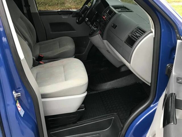 Синий Фольксваген Transporter, объемом двигателя 2 л и пробегом 312 тыс. км за 10500 $, фото 14 на Automoto.ua