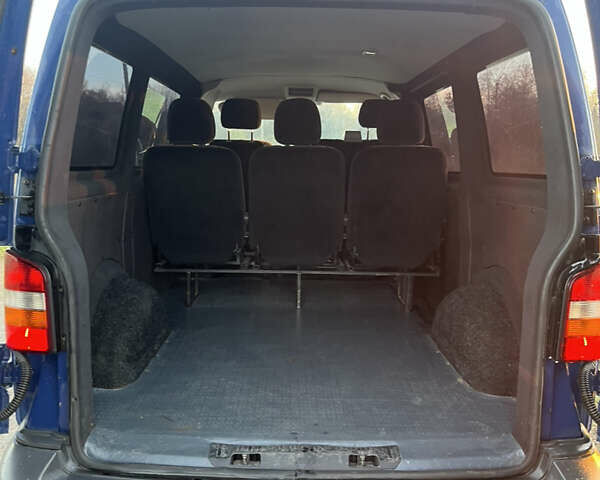 Синий Фольксваген Transporter, объемом двигателя 1.9 л и пробегом 260 тыс. км за 9500 $, фото 4 на Automoto.ua