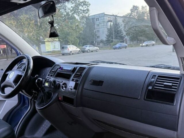 Синий Фольксваген Transporter, объемом двигателя 1.9 л и пробегом 250 тыс. км за 8500 $, фото 10 на Automoto.ua
