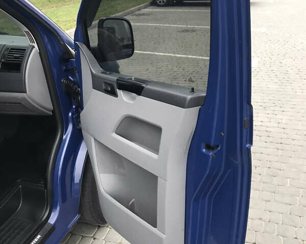 Синій Фольксваген Transporter, об'ємом двигуна 1.98 л та пробігом 412 тис. км за 10900 $, фото 19 на Automoto.ua
