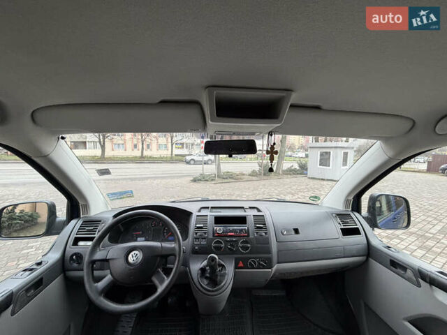Синий Фольксваген Transporter, объемом двигателя 1.9 л и пробегом 400 тыс. км за 8800 $, фото 41 на Automoto.ua