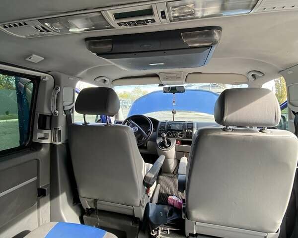 Синий Фольксваген Transporter, объемом двигателя 1.9 л и пробегом 510 тыс. км за 9000 $, фото 6 на Automoto.ua