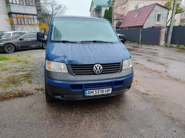 Синий Фольксваген Transporter, объемом двигателя 2.5 л и пробегом 300 тыс. км за 6400 $, фото 5 на Automoto.ua