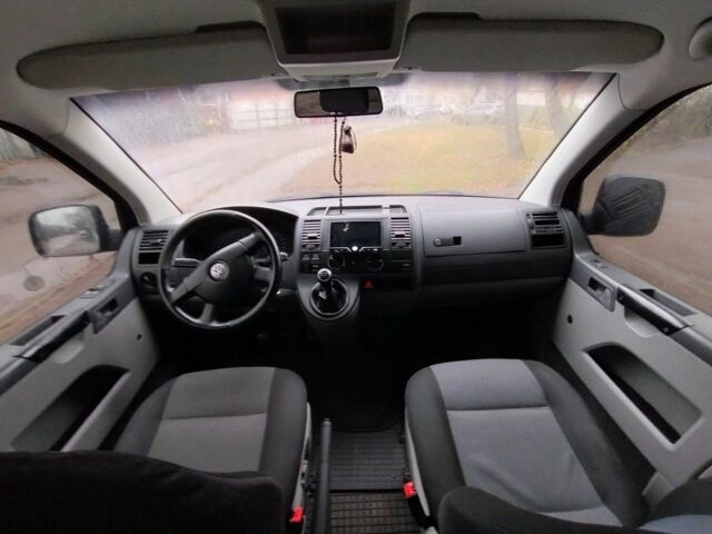 Синий Фольксваген Transporter, объемом двигателя 2.5 л и пробегом 300 тыс. км за 6400 $, фото 7 на Automoto.ua