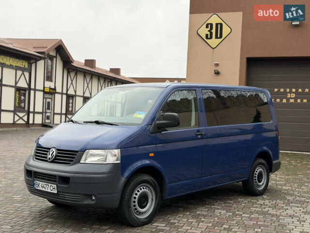 Синий Фольксваген Transporter, объемом двигателя 1.9 л и пробегом 400 тыс. км за 8800 $, фото 14 на Automoto.ua