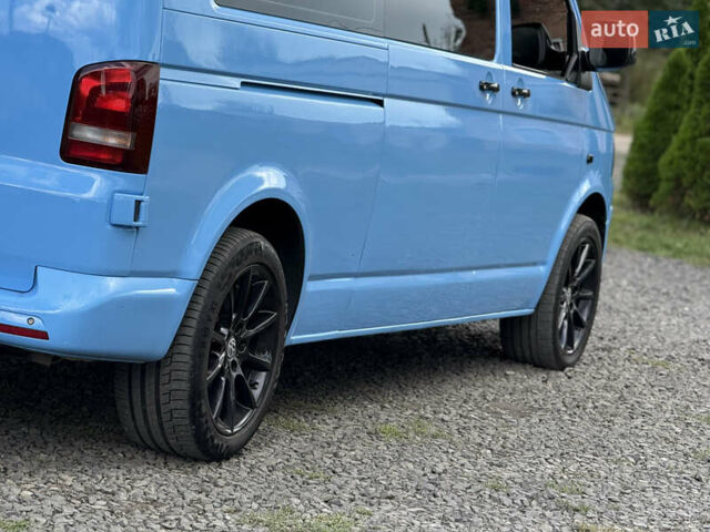 Синій Фольксваген Transporter, об'ємом двигуна 2.5 л та пробігом 250 тис. км за 13888 $, фото 56 на Automoto.ua