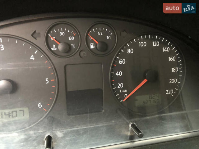 Синий Фольксваген Transporter, объемом двигателя 2.5 л и пробегом 327 тыс. км за 9900 $, фото 25 на Automoto.ua