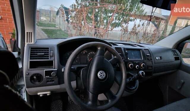 Синій Фольксваген Transporter, об'ємом двигуна 1.9 л та пробігом 393 тис. км за 7900 $, фото 3 на Automoto.ua