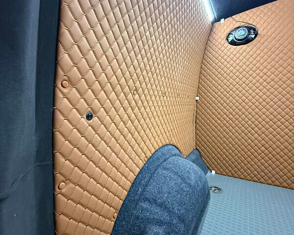 Синій Фольксваген Transporter, об'ємом двигуна 2.5 л та пробігом 250 тис. км за 13888 $, фото 19 на Automoto.ua