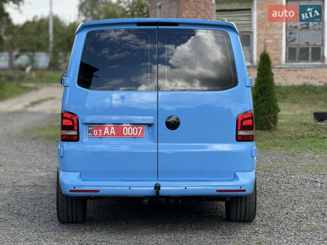 Синій Фольксваген Transporter, об'ємом двигуна 2.5 л та пробігом 250 тис. км за 13888 $, фото 7 на Automoto.ua