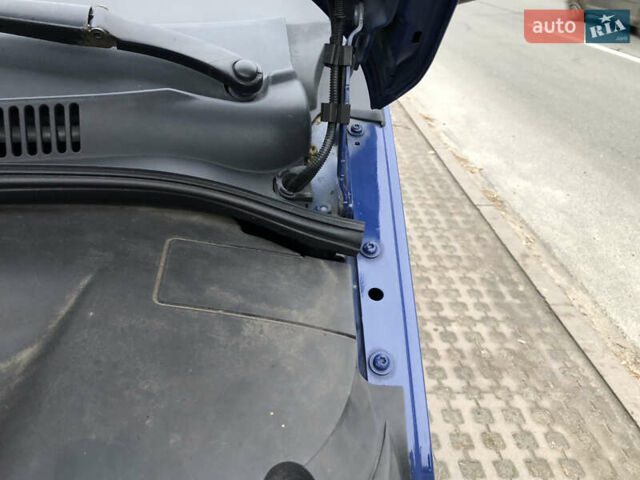 Синий Фольксваген Transporter, объемом двигателя 2.5 л и пробегом 327 тыс. км за 9900 $, фото 41 на Automoto.ua