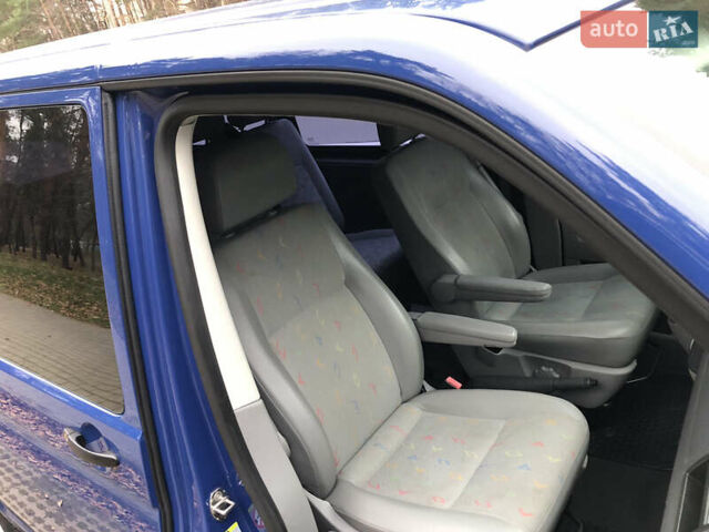 Синий Фольксваген Transporter, объемом двигателя 2.5 л и пробегом 327 тыс. км за 9900 $, фото 9 на Automoto.ua