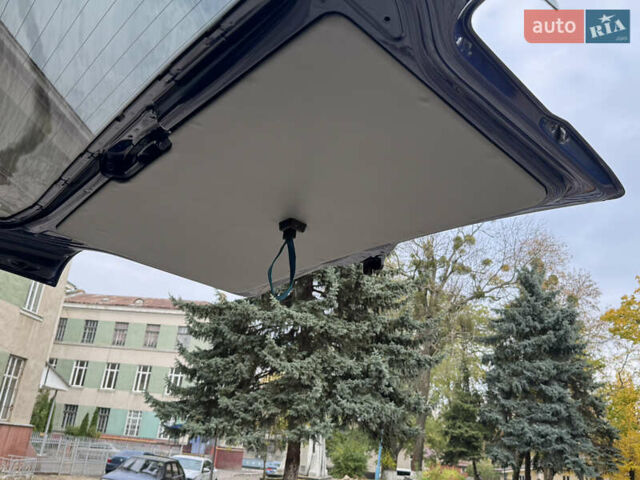 Синий Фольксваген Transporter, объемом двигателя 2.5 л и пробегом 263 тыс. км за 10500 $, фото 62 на Automoto.ua