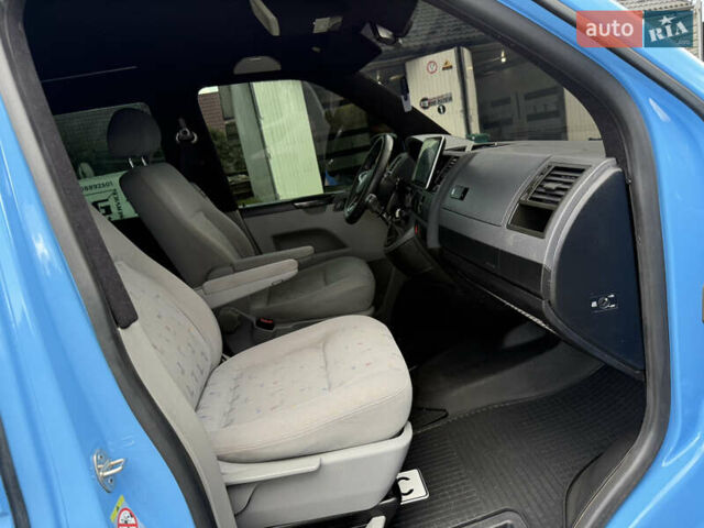 Синій Фольксваген Transporter, об'ємом двигуна 2.5 л та пробігом 250 тис. км за 13888 $, фото 30 на Automoto.ua