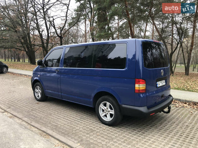Синий Фольксваген Transporter, объемом двигателя 2.5 л и пробегом 327 тыс. км за 9900 $, фото 2 на Automoto.ua