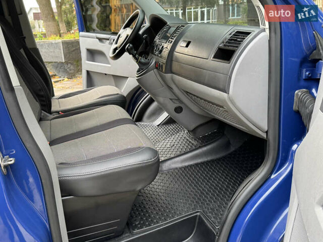 Синий Фольксваген Transporter, объемом двигателя 2.5 л и пробегом 263 тыс. км за 10500 $, фото 41 на Automoto.ua