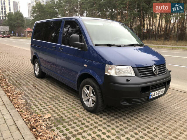 Синий Фольксваген Transporter, объемом двигателя 2.5 л и пробегом 327 тыс. км за 9900 $, фото 4 на Automoto.ua