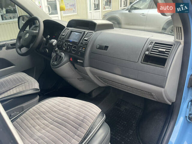Синий Фольксваген Transporter, объемом двигателя 2.5 л и пробегом 282 тыс. км за 9500 $, фото 11 на Automoto.ua