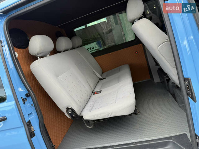 Синій Фольксваген Transporter, об'ємом двигуна 2.5 л та пробігом 250 тис. км за 13888 $, фото 36 на Automoto.ua