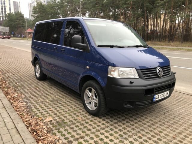 Синий Фольксваген Transporter, объемом двигателя 2.5 л и пробегом 327 тыс. км за 9900 $, фото 4 на Automoto.ua