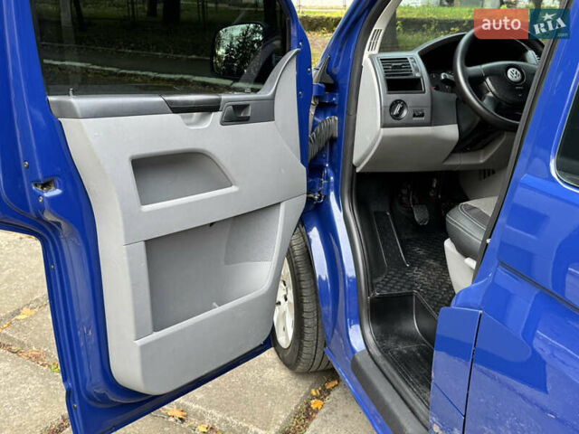 Синий Фольксваген Transporter, объемом двигателя 2.5 л и пробегом 263 тыс. км за 10500 $, фото 21 на Automoto.ua