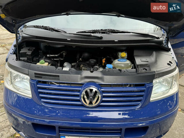 Синий Фольксваген Transporter, объемом двигателя 2.5 л и пробегом 263 тыс. км за 10500 $, фото 63 на Automoto.ua