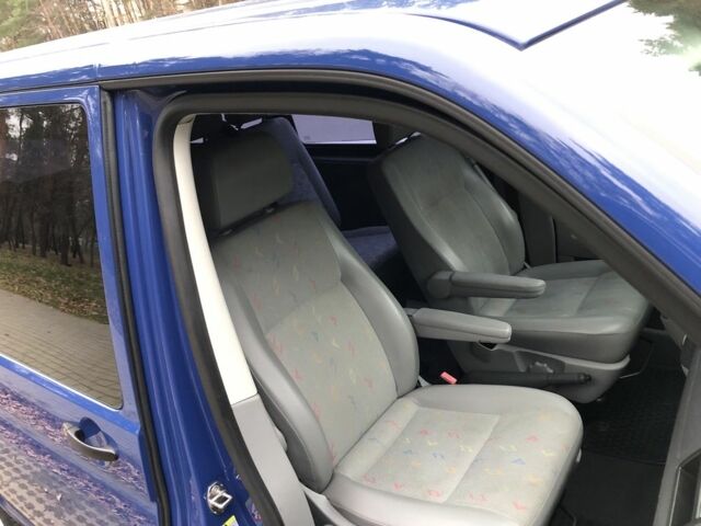 Синий Фольксваген Transporter, объемом двигателя 2.5 л и пробегом 327 тыс. км за 9900 $, фото 9 на Automoto.ua