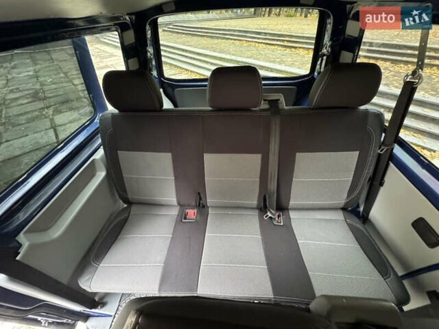 Синий Фольксваген Transporter, объемом двигателя 2.5 л и пробегом 263 тыс. км за 10500 $, фото 51 на Automoto.ua