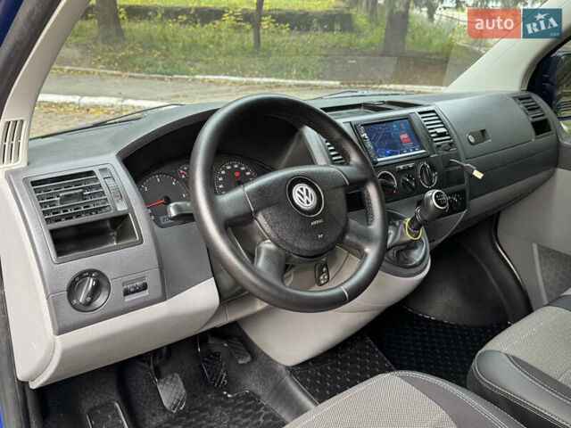 Синий Фольксваген Transporter, объемом двигателя 2.5 л и пробегом 263 тыс. км за 10500 $, фото 27 на Automoto.ua