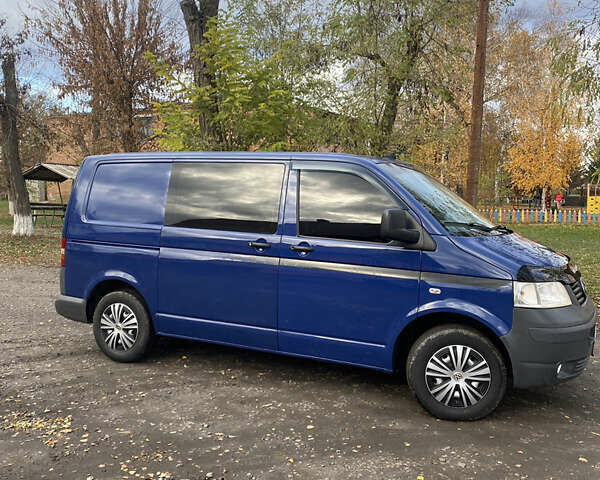 Синій Фольксваген Transporter, об'ємом двигуна 2.46 л та пробігом 320 тис. км за 8999 $, фото 3 на Automoto.ua