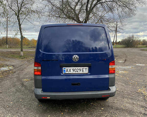 Синій Фольксваген Transporter, об'ємом двигуна 2.46 л та пробігом 320 тис. км за 8999 $, фото 7 на Automoto.ua