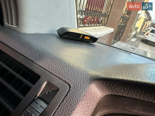 Синий Фольксваген Transporter, объемом двигателя 2 л и пробегом 297 тыс. км за 11700 $, фото 35 на Automoto.ua