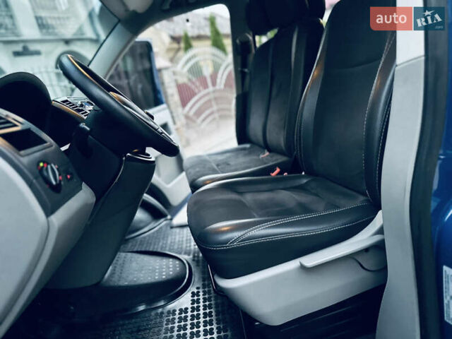 Синий Фольксваген Transporter, объемом двигателя 2 л и пробегом 297 тыс. км за 11700 $, фото 19 на Automoto.ua