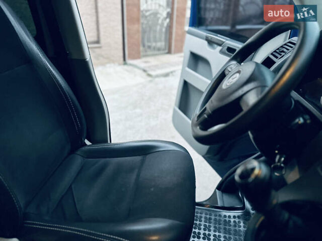 Синій Фольксваген Transporter, об'ємом двигуна 2 л та пробігом 295 тис. км за 11900 $, фото 5 на Automoto.ua