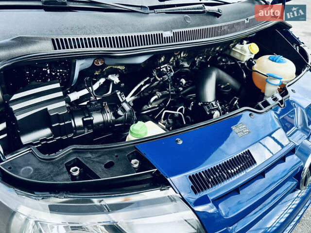 Синий Фольксваген Transporter, объемом двигателя 2 л и пробегом 297 тыс. км за 11700 $, фото 63 на Automoto.ua