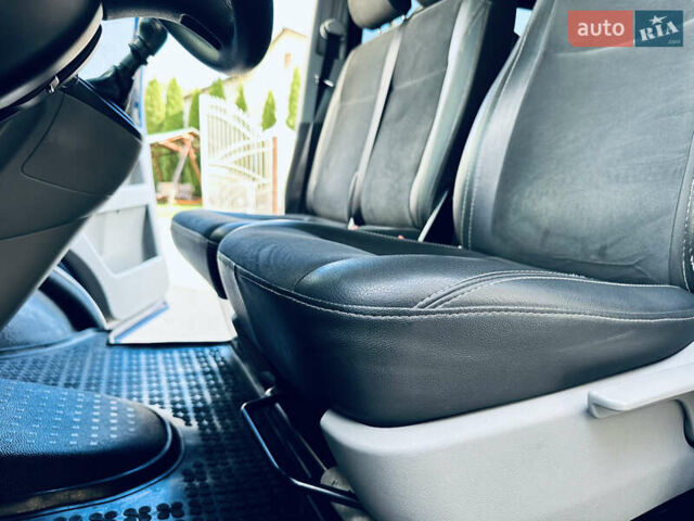 Синий Фольксваген Transporter, объемом двигателя 2 л и пробегом 297 тыс. км за 11700 $, фото 26 на Automoto.ua