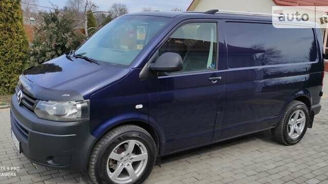 Синій Фольксваген Transporter, об'ємом двигуна 1.97 л та пробігом 361 тис. км за 13800 $, фото 1 на Automoto.ua